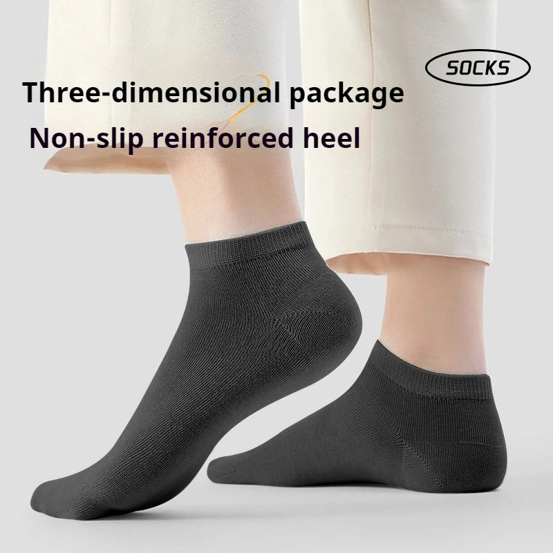 “Daily Fresh Disposable Socks”